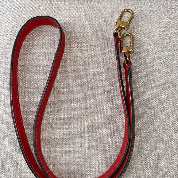 AUTHENTIC Louis Vuitton Spontini Empreinte Monogram - Picture 9 of 16